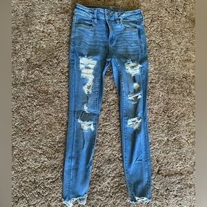 American eagle distressed jegging